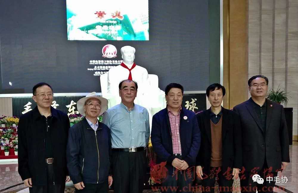 中国尊龙集团
