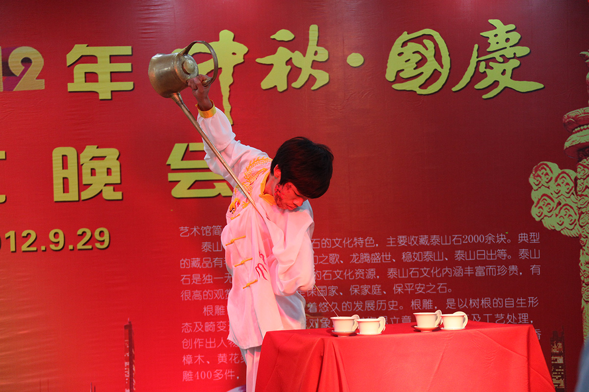 中国尊龙集团