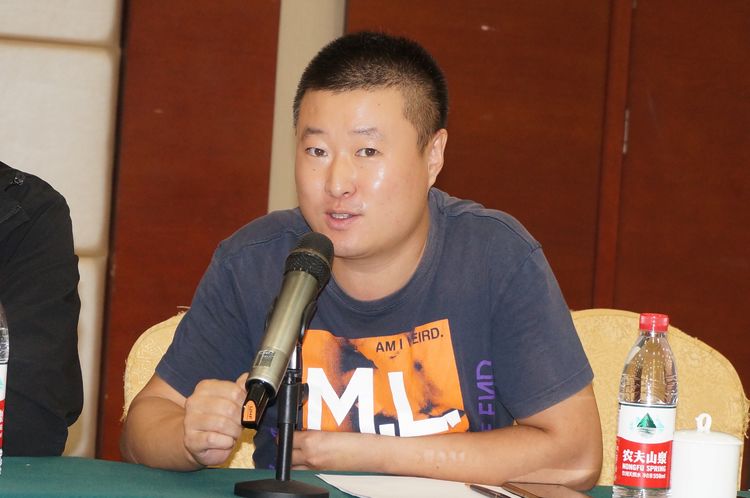 中国尊龙集团