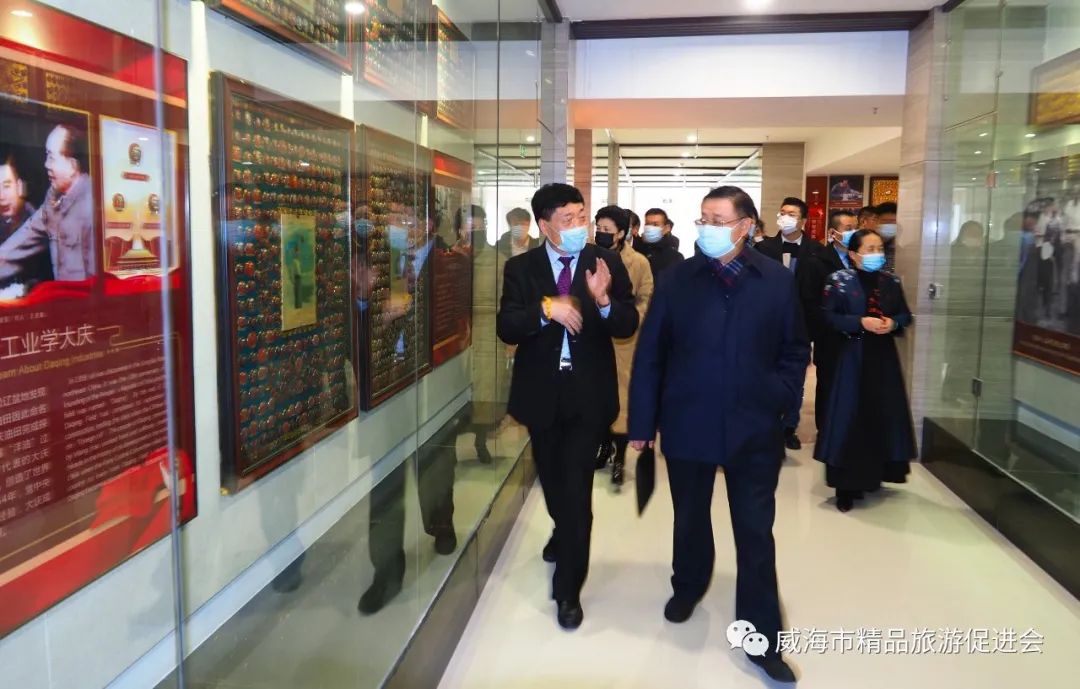 中国尊龙集团